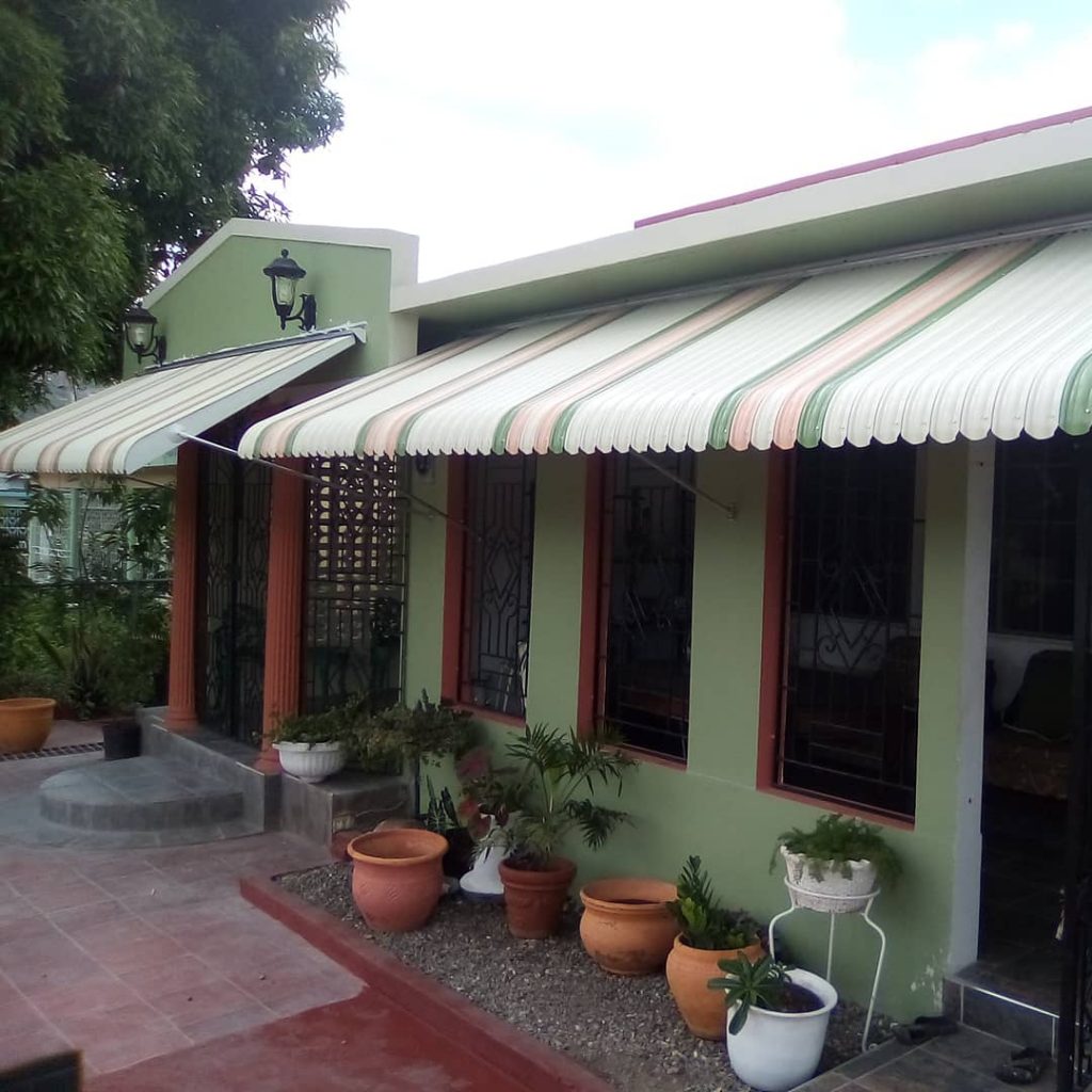 Baugh's Awnings - INSTALLATION, REPAIR and CLEANING